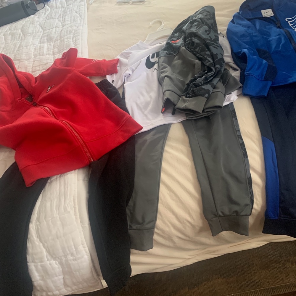 3 Nike boys ‘warm up’ sets- size 6, never worn!